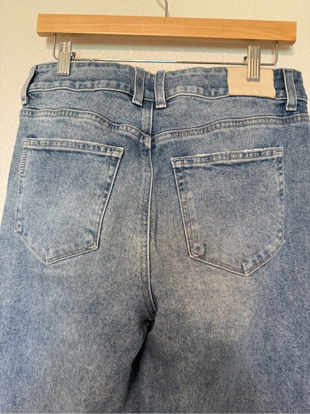 PAIGE SASHA Medium Blue High-Rise Wide Leg Jeans - Picture 6 of 15